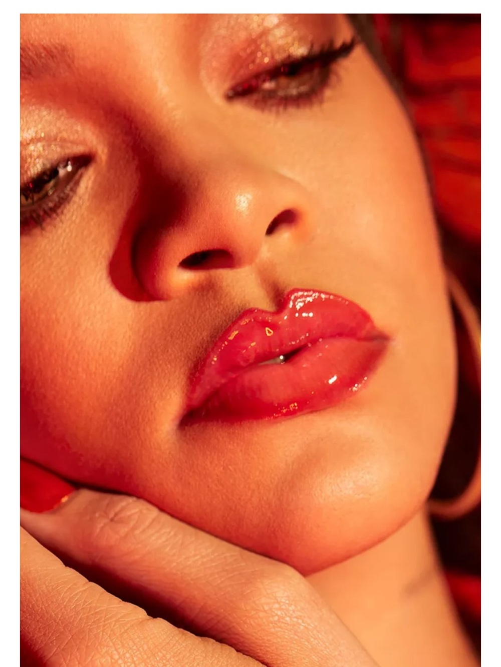 🎀Fenty Beauty Gloss Bomb Heat Lip Luminizer — Hot Cherry (01)🎀